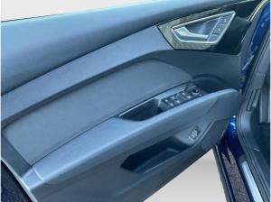 Audi Q4 e-tron Q4 35 e-tron advanced Navi Matrix Keyless ACC