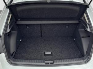 Skoda Fabia 1.0 TSI DSG Tour Kamera Virtual LED Navi