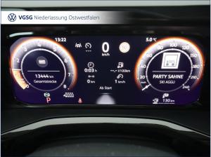 Volkswagen Multivan Style AHK Pano 18 Zoll Bluetooth Navi LED