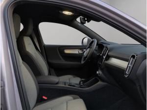 Volvo XC40 B3 B DKG Core+WinterPak.+360°+SOFORT