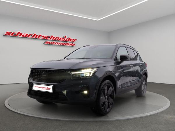 Volvo XC40 B3 B DKG Plus Black Edition.