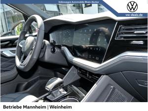 Volkswagen Touareg R-Line 3.0 V6 TDI SCR 4MOTION AHK Pano