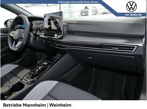 Volkswagen Golf GTE 1,5 l eHybrid DSG AHK PANO LED DAB Navi