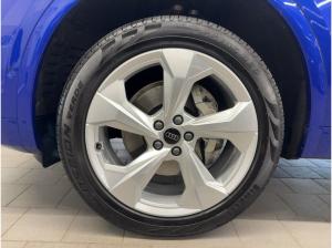 Audi Q5 S line 40 TDI quattro Matrix Kamera AHK ACC Navi