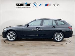 BMW 318 318d Touring Aut. + AHK + Driving Assistant