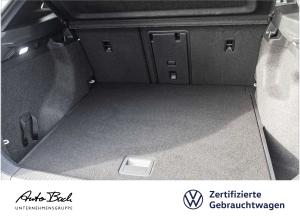 Volkswagen ID.4 Pro Performance, Panoramadach, Navi, LED-Matrix, Rückfahrkamera