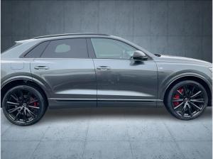 Audi Q8 SUV S line business TFSI e qu tiptr. PANO 23