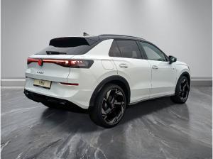 Volkswagen T-Roc R-Line 1.5 l eTSI KAMERA+NAVI+IQ.LIGHT+BLACK STYLE *SOFORT VERFÜGBAR*