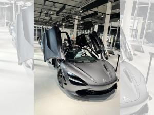 McLaren 720S Performance
