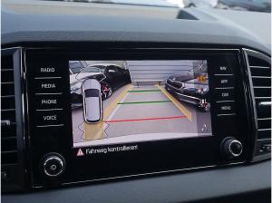 Skoda Karoq 1.5 TSI Sportline DSG AHK Navi RüKa Sitzh.