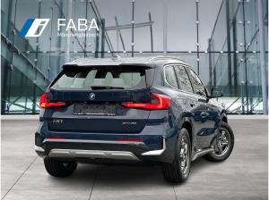 BMW iX1 xDrive30 xLine DAB LED Komfortzg. Shz