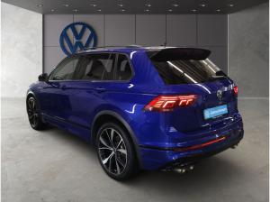 Volkswagen Tiguan 2.0 TSI DSG 4M. Akrapovic Harman Kardon Black Style Pano Navi FrontAssist IQ.Light DAB+