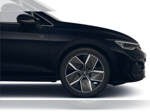 Volkswagen Golf 8 1.5 eTSI DSG R-Line