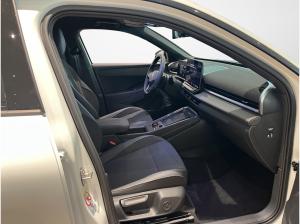 Volkswagen T-Roc 1.5 eTSI DSG R-Line