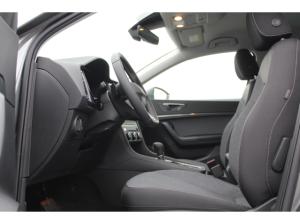 Seat Ateca 1.5 TSI DSG Road Edition AHK KAMERA NAVI EL.HECK ACC GRA 17