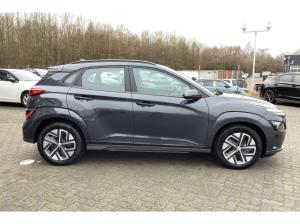 Hyundai KONA Elektro MY21 SELECT-Paket inkl. 11kW OBC 39,2 kWh 2WD