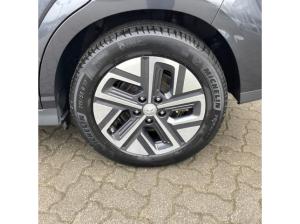 Hyundai KONA Elektro MY21 SELECT-Paket inkl. 11kW OBC 39,2 kWh 2WD