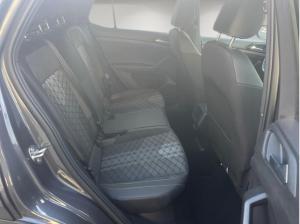 Volkswagen T-Cross R-Line 1.5 TSI 110kW DSG - Rear View Matrix-LED IQ.Drive AHK Navi LM SHZ Digital Cockpit DAB CarPlay