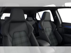 Volkswagen Golf GTE 1,5 l eHybrid 272 PS Systemleistung 6-Gang- DSG