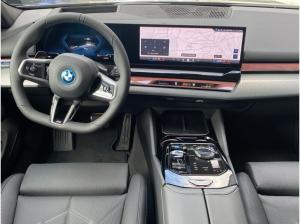 BMW i5 xDrive40 Limo. M-PRO *0,25% Versteuerung und sehr gute Konditionen ZUSCHNAPPEN*