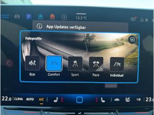 Volkswagen Golf VIII Lim. 2.0 TSI - R 4Motion Black Edition