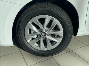 Skoda Fabia Selection 1,0 MPI 5-Gang-Schaltgetriebe Sofort verfügbar