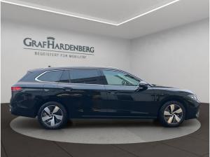 Volkswagen Passat Variant 1.5 TSI eHybrid Business / SOFORT VERFÜGBAR !