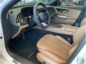 Mercedes-Benz E 200 d T Edition AMG Distronic Panodach Nightpaket