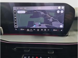 Audi Q3 1.5 TFSI S line MATRIX Virtual Kamera Keyless