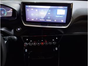 Peugeot 2008 1.2 136 Allure SICHT | NAVI | ALLWETTER