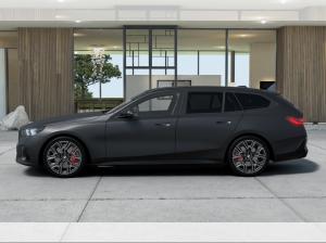 BMW i5 xDrive40 Touring ab 08/2026 als Vorführwagen!