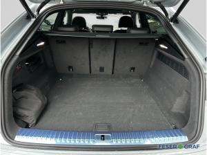 Audi Q8 S line business *-21% für Sonderabnehmer*