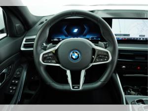 BMW 330 e Touring M Sport AHK,PGSD,NAVI,360 GRAD KAMERA,LED-SW,HUD