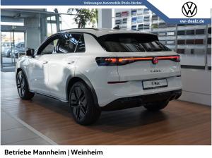 Volkswagen T-Roc R-Line 1.5 l eTSI DSG Navi LED DAB APP