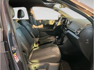 Volkswagen T-Cross R-LINE 1.5TSI DSG ACC.5J-G.KAMERA.NAVI+VC.LED.APP-C.SHZ