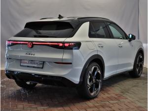 Volkswagen T-Roc R-Line 1.5 l eTSI DSG+BLACKSTYLE+MATRIX+ACC+20"ALU