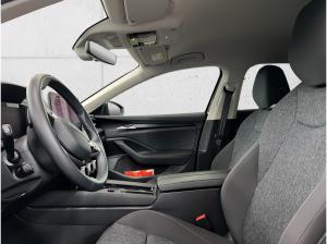 Skoda Superb 2.0 TDI Essence SHZ KAMERA NAVI ACC LED