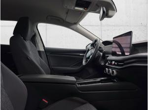 Skoda Superb 2.0 TDI Essence SHZ KAMERA NAVI ACC LED