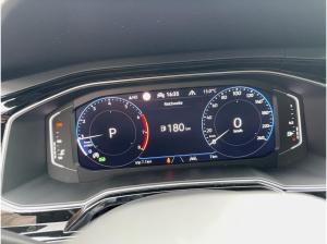 Volkswagen Taigo 1.5 TSI DSG - R-Line