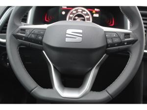 Seat Ateca 1.5 TSI DSG_Road Edition AHK KAMERA NAVI ACC SHZ GRA DAB 17