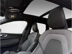 Volvo XC60 Plus Black Edition T8+AHK+Voll-LED+