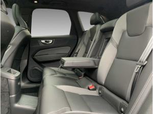 Volvo XC60 Plus Black Edition T8+AHK+Voll-LED+