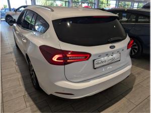 Ford Focus Turnier Titanium Edition Allwetterreifen