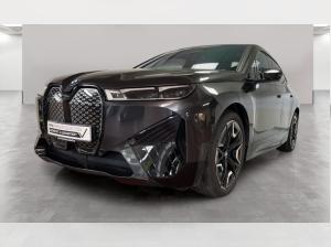 BMW ix xDrive40 AHK Driv.Assist.Prof Harman/K Laser **inkl. WInterräder**