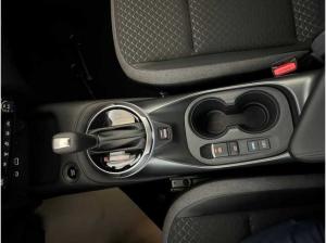 Nissan Juke 1.6 Hybrid N-Connecta + Winterpaket