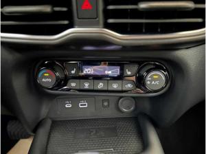 Nissan Juke 1.6 Hybrid N-Connecta + Winterpaket