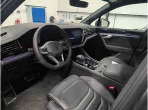 Volkswagen Touareg R-Line 4Motion 3.0 TDI 170 kW - HD-Matrix IQ.Drive AHK Rear View GJR Navi HUD SHZ AHK CarPlay LM