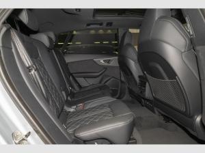 Audi Q8 TFSI e quattro S line Pano/B&O/HUD/HD Matrix/AHK