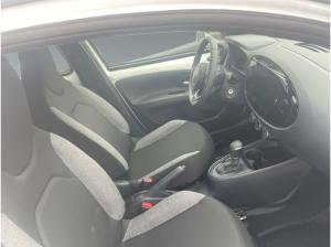 Toyota Aygo X Automatik für Pflege+Medizin inkl. Wartung