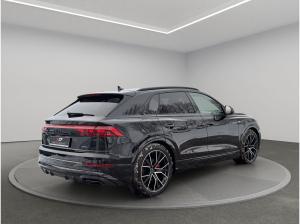 Audi Q8 SUV TDI quattro tiptronic+HEAD-UP+AHK+PANO+B&O